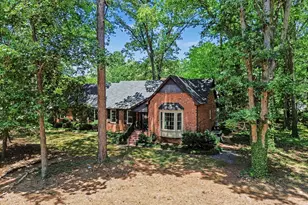 5221 Dutchman Dr, Raleigh, NC 27606 - Photo 6