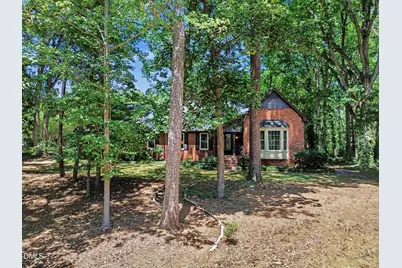 5221 Dutchman Drive, Raleigh, NC 27606 - Photo 10