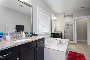 2713 Tunstall Grove Dr, Apex, NC 27523 - Photo 20