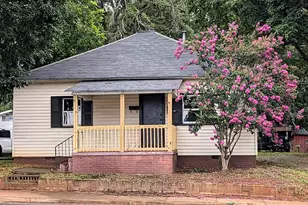 409 S Anthony St, Burlington, NC 27215 - Photo 2
