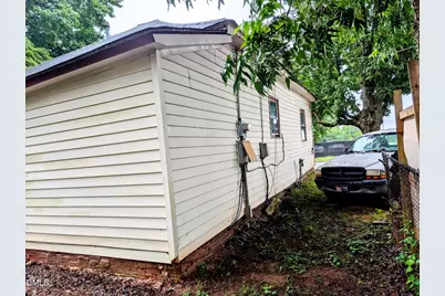 409 S Anthony Street, Burlington, NC 27215 - Photo 6
