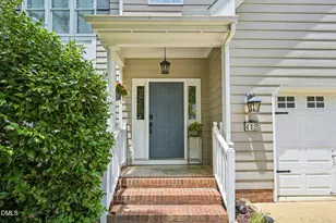 412 W Ballentine St, Holly Springs, NC 27540 - Photo 4