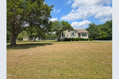 221 Country Lane, Clayton, NC 27520 - Photo 6