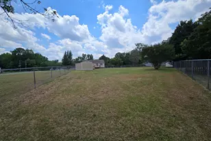 221 Country Ln, Clayton, NC 27520 - Photo 38