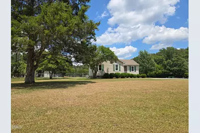 221 Country Lane, Clayton, NC 27520 - Photo 4