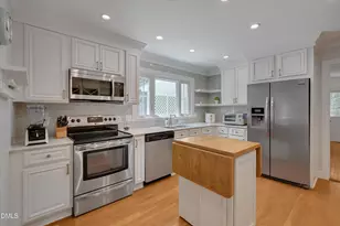 410 Colony Woods Dr, Chapel Hill, NC 27517 - Photo 6