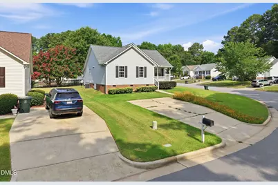 117 Dullis Circle, Garner, NC 27529 - Photo 2