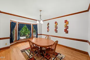 5537 Parkwood Dr, Raleigh, NC 27612 - Photo 6