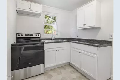 203 Scarlett Drive, Chapel Hill, NC 27517 - Photo 16