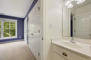 127 Graylyn Dr, Chapel Hill, NC 27516 - Photo 42