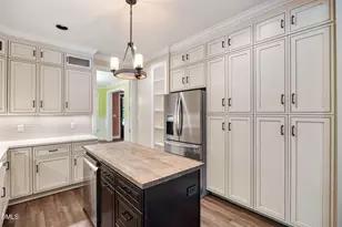 127 Graylyn Dr, Chapel Hill, NC 27516 - Photo 24