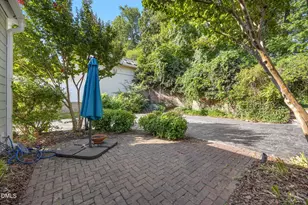 127 Graylyn Dr, Chapel Hill, NC 27516 - Photo 10