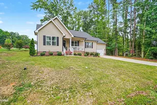 212 Tanglewood Dr, Louisburg, NC 27549 - Photo 2