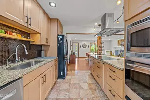 401 Warren Ave, Cary, NC 27511 - Photo 8