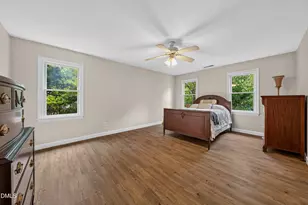111 Copper Hill Dr, Cary, NC 27518 - Photo 6