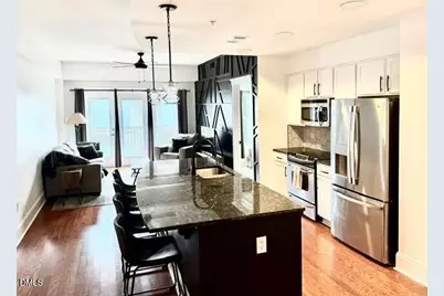 222 Glenwood Avenue #412, Raleigh, NC 27603 - Photo 2