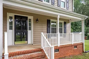 119 E Stratford Dr, Henderson, NC 27537 - Photo 4