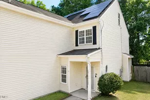 2916 Smooth Stone Trail, Raleigh, NC 27610 - Photo 2