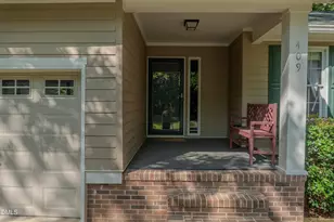 409 Dalkin Ct, Burlington, NC 27215 - Photo 4