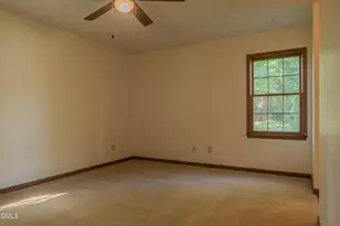 409 Dalkin Ct, Burlington, NC 27215 - Photo 16