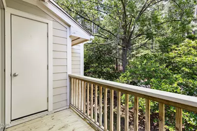 1513 E Franklin Street #E 114, Chapel Hill, NC 27514 - Photo 2