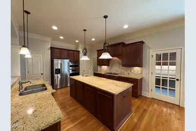105 Linton Banks Place, Cary, NC 27513 - Photo 8