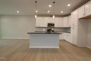 3105 Cathedral Comb Dr, Apex, NC 27502 - Photo 2