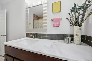 603 N Estes Dr, Chapel Hill, NC 27514 - Photo 18
