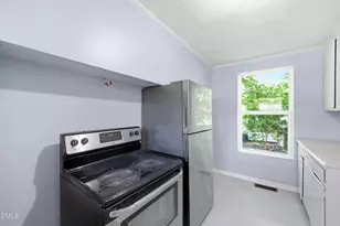 111 Markham St, Burlington, NC 27215 - Photo 12