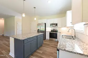 202 Baxley Dr, Dunn, NC 28334 - Photo 12