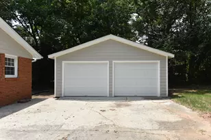 3809 Boddie Dr, Raleigh, NC 27609 - Photo 4