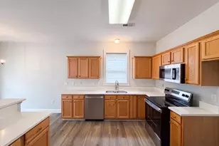 10801 Cokesbury Ln, Raleigh, NC 27614 - Photo 2