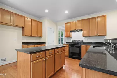 5804 Claribel Court, Raleigh, NC 27612 - Photo 8