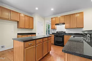 5804 Claribel Ct, Raleigh, NC 27612 - Photo 8
