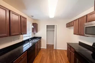 900 Dorothy Sanders Way, Raleigh, NC 27601 - Photo 2