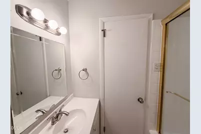 917 Hillview Drive, Cary, NC 27511 - Photo 10