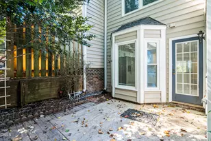 330 Silverberry Ct, Cary, NC 27513 - Photo 20