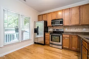 1010 Mica Lamp Ct, Apex, NC 27502 - Photo 6