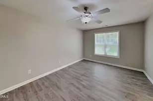 345 Gray Ghost St, Benson, NC 27504 - Photo 6