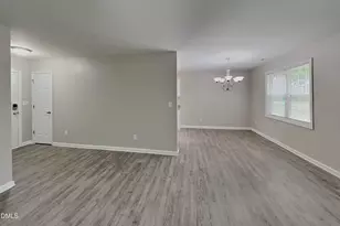 345 Gray Ghost St, Benson, NC 27504 - Photo 2