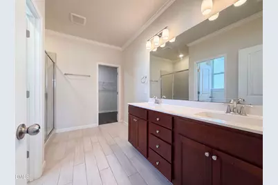 119 E Caxton Court, Clayton, NC 27527 - Photo 8
