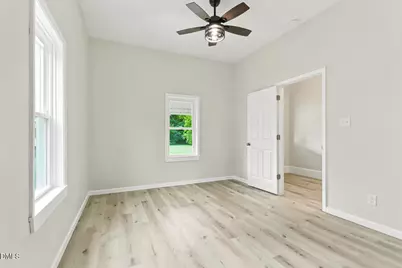 607 N Magnolia Avenue, Dunn, NC 28334 - Photo 8