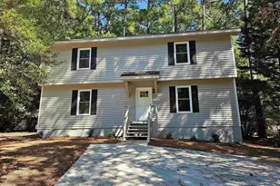 5904 Applewood Ln, Raleigh, NC 27609 - Photo 2