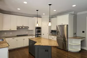 102 Eyemouth Ct, Cary, NC 27513 - Photo 8