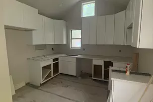 6004 Sentinel Dr, Raleigh, NC 27609 - Photo 2