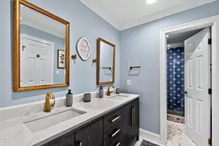 200 Edinburgh Dr, Cary, NC 27511 - Photo 76