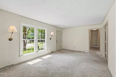 701 N Dale Court, Burlington, NC 27215 - Photo 10