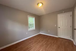 1305 Kent Rd, Raleigh, NC 27606 - Photo 20