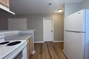 1305 Kent Rd, Raleigh, NC 27606 - Photo 6