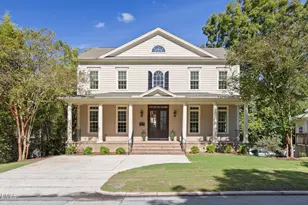135 North St, Chapel Hill, NC 27514 - Photo 2
